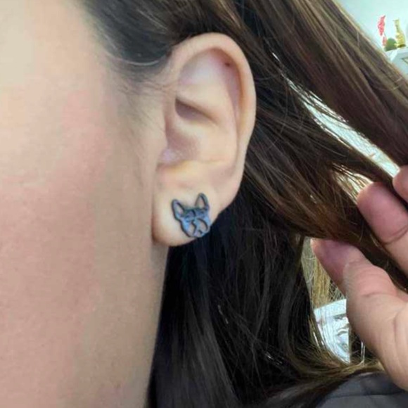 🐾 Boston Terrier Earrings 🐾 - Picture 3 of 4